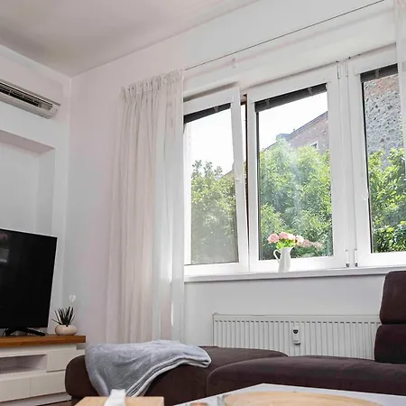 Castle View With Free Parking Apartament Bratislava