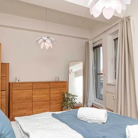 Castle View With Free Parking Apartament Bratislava